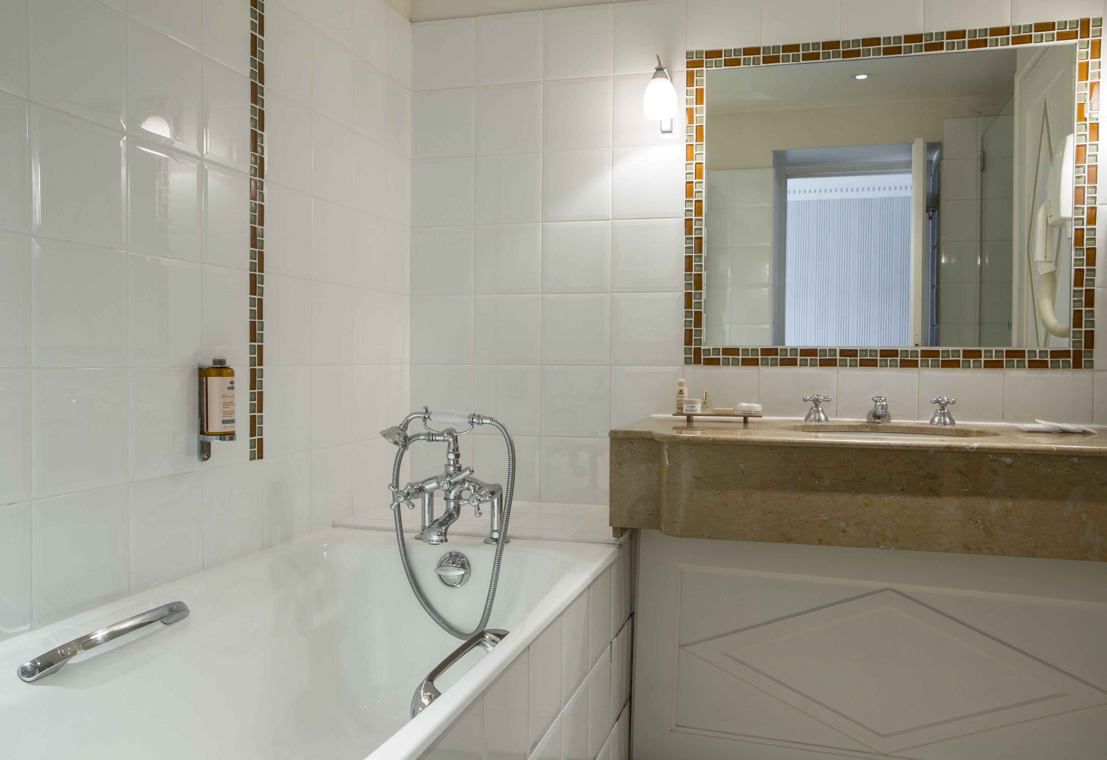 Brighton - Esprit De France Hotel Parigi